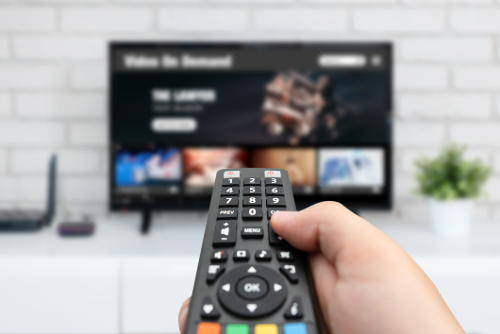 Investir en Afrique : La fin de la Pay-TV traditionnelle révèle des opportunités pour la diaspora dans les startups africaines du divertissement numérique
